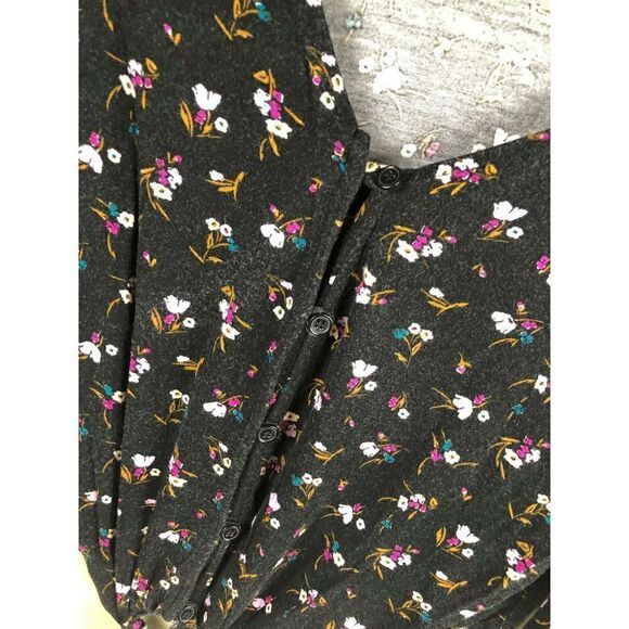 E-169 Love, Fire tie-front button-up top BLACK FLORAL size S nwot - Picture 2 of 2